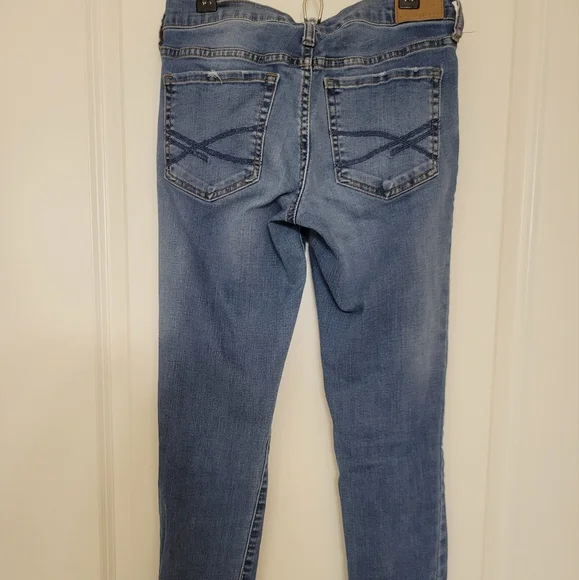 Aeropostale Skinny Jeans - Picture 2 of 3